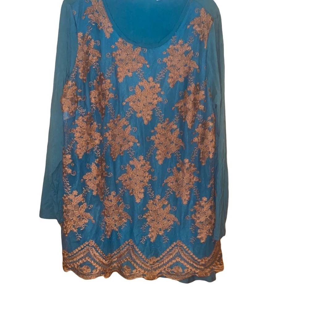 Logo Lavish by Lori Goldstein Embroidered Overlay Blouse Top Green plus size 1X